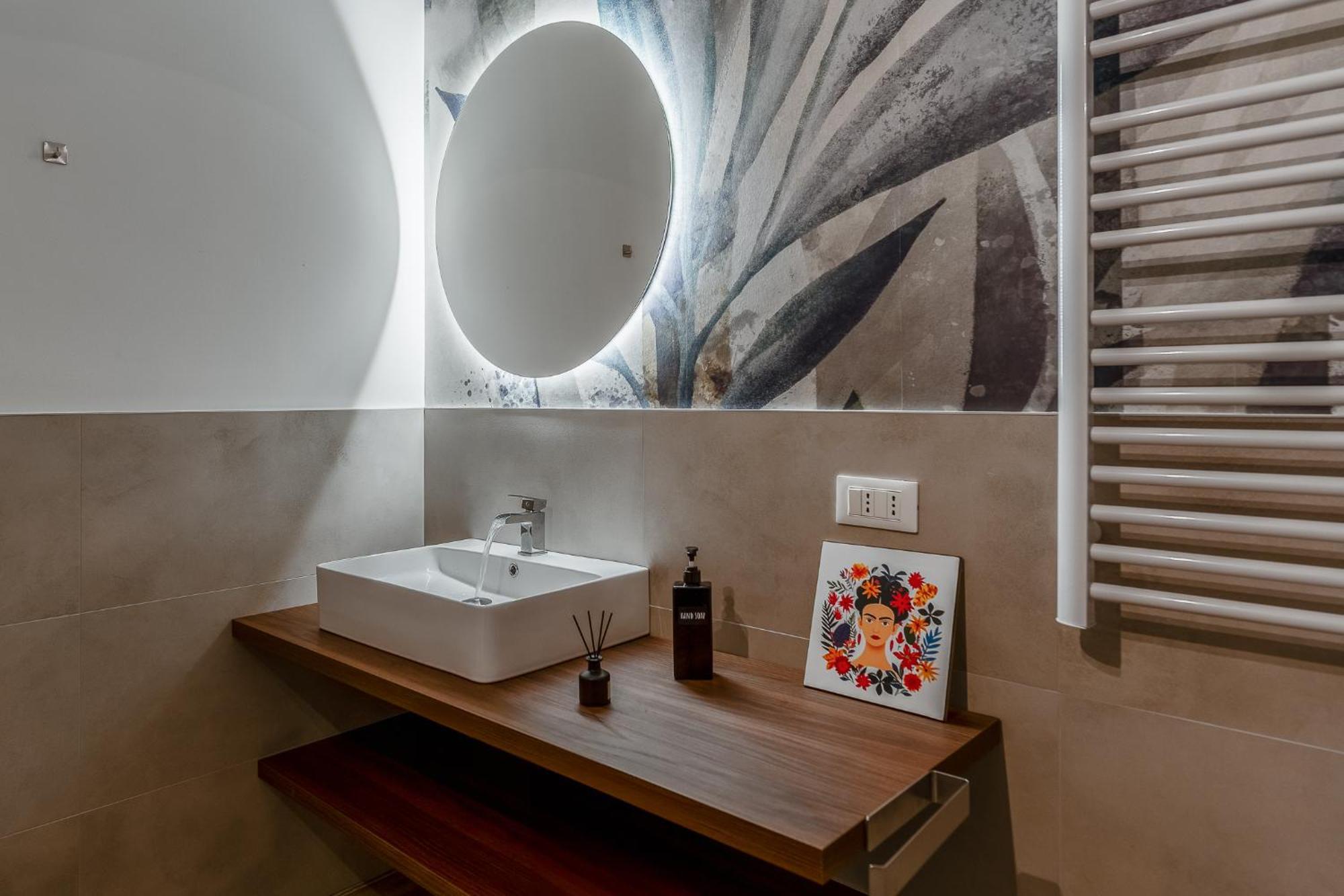 2 Bedroom Gem Next To Central Station With Ac Apartamento